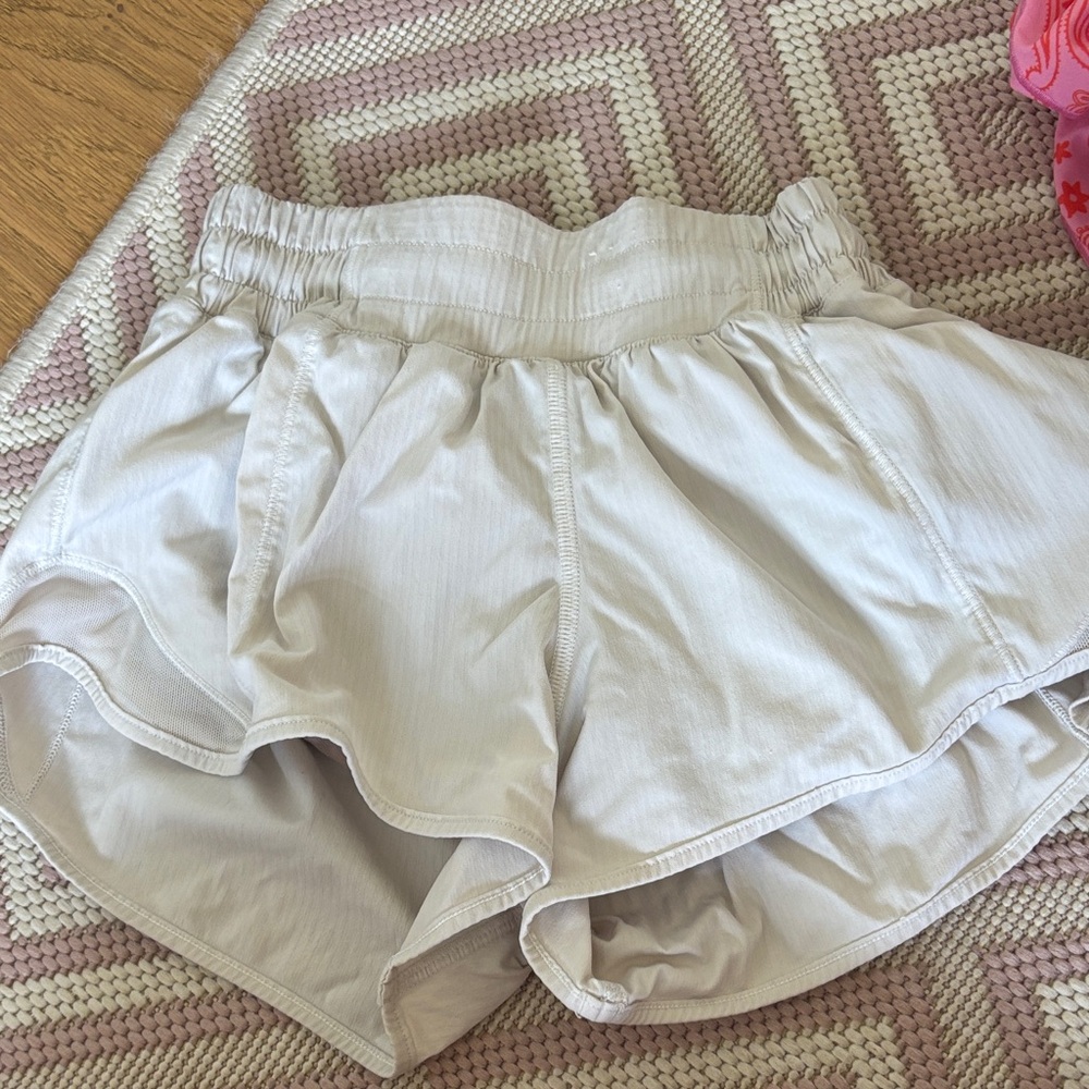 White lululemon shorts